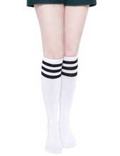 Load image into Gallery viewer, YEJIMONG Women&#39;s School Uniform / Team Sports / Tube Knee High Socks - White &amp; Black Stripes (6 Pairs / Size 5-9 / Cotton)
