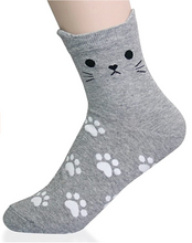 Load image into Gallery viewer, KONY Women&#39;s Animal Novelty Crew Socks - Cute Cats (5 Pack / Size 6-9 / Cotton)
